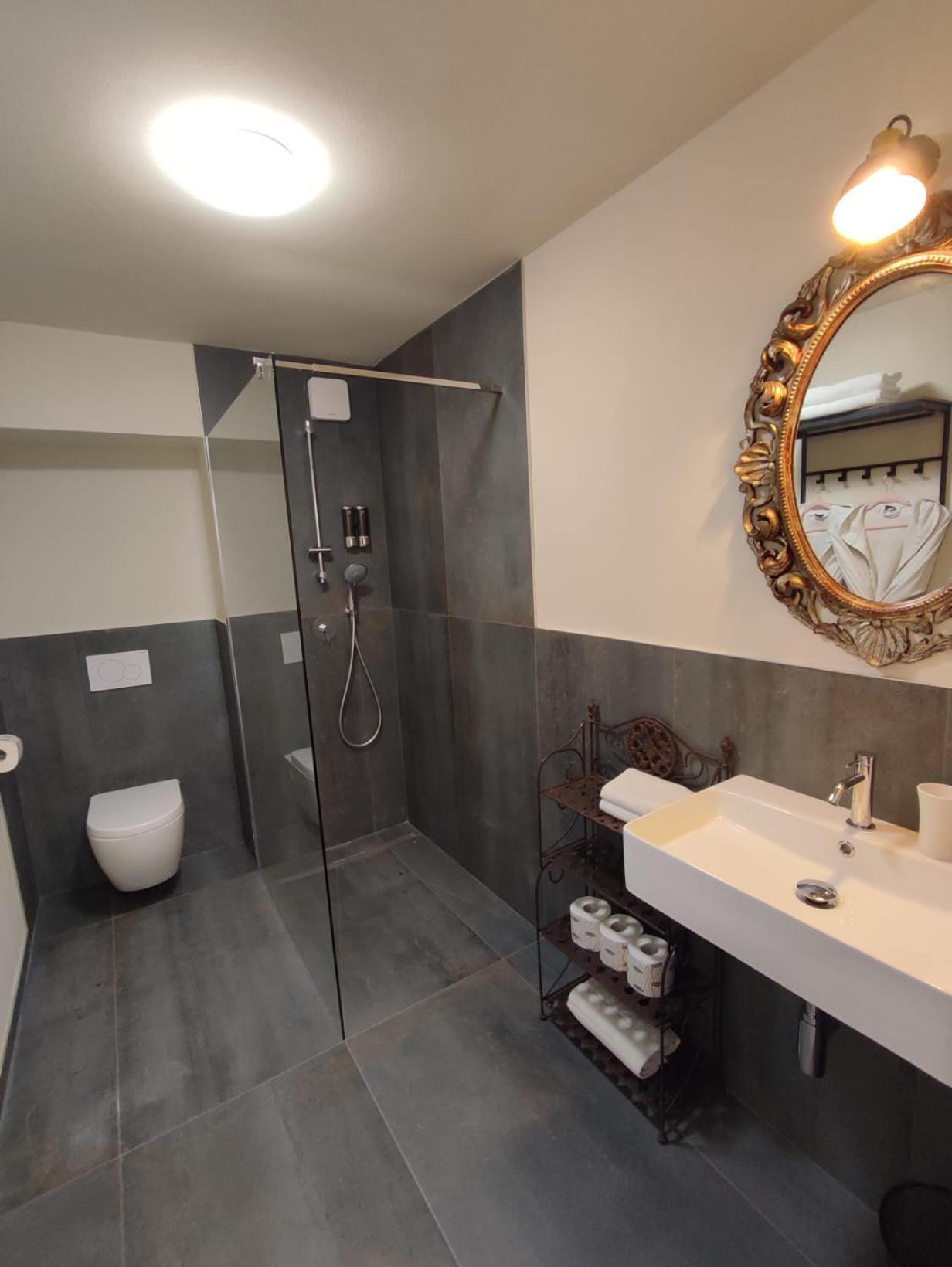 Casa Vacanze Bella-Host By Foresteria Bergamo Bella Extérieur photo
